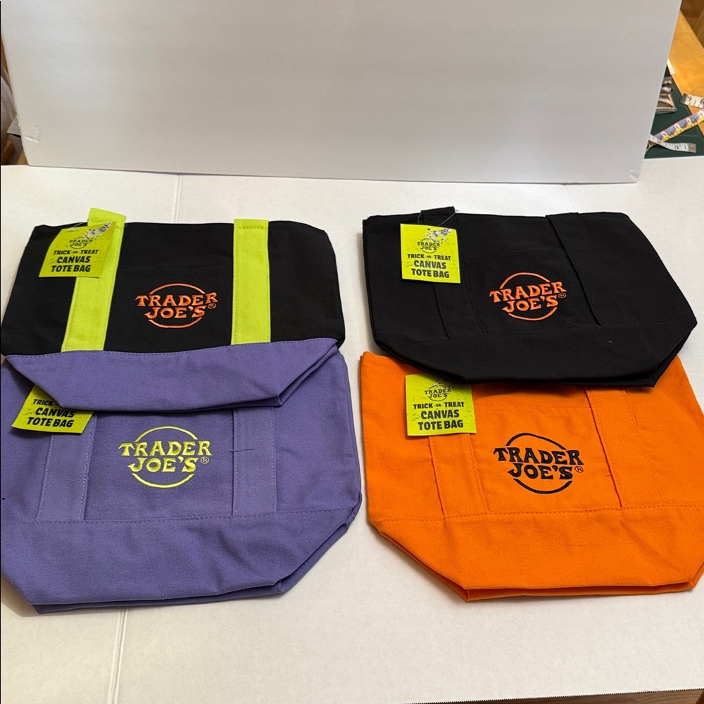 Trader Joe's Canvas Tote Bags Set